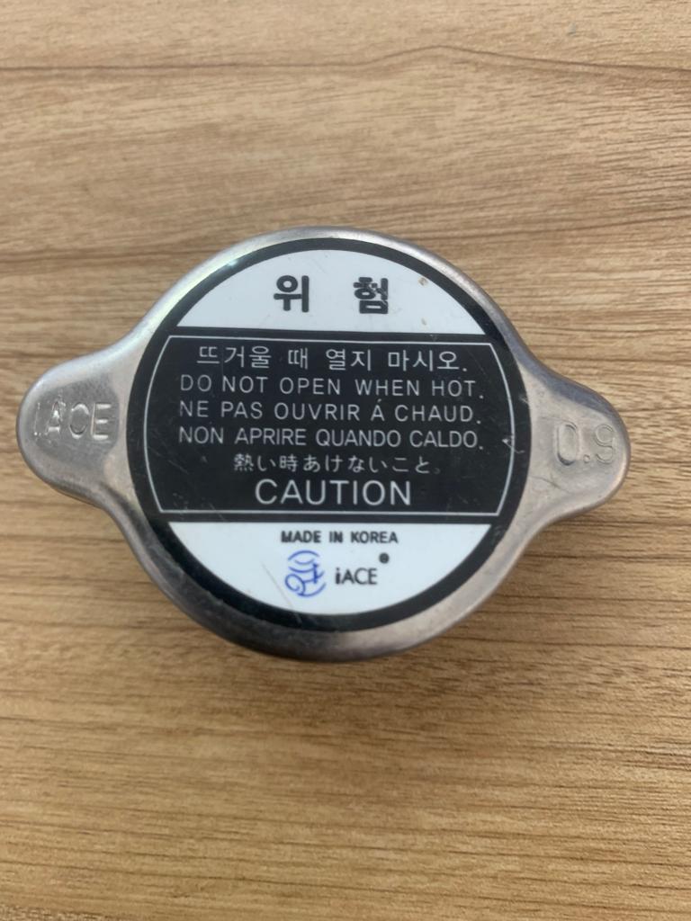 [CO022] Radiator Cap Hyundai Verna 0.9 Bar [IACE] (Made in Korea)