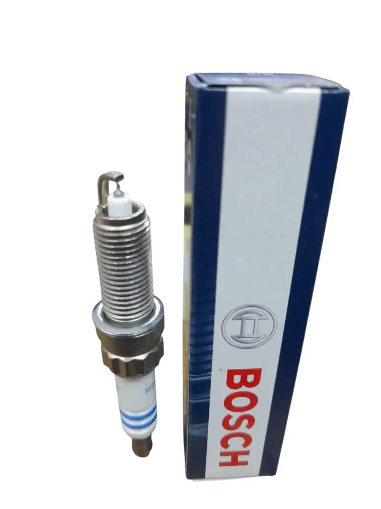 Spark Plug Iridium Peugeot 508 + 3008 [Bosch] (Made in Germany) (0242135518) (0242135812)(9710)