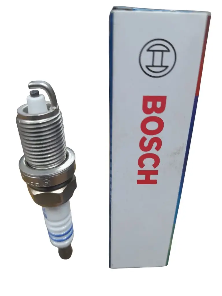 spark plug for Chevrolet cruze / jeep KK/elantra hd [bosch](made in China )(0242236542)