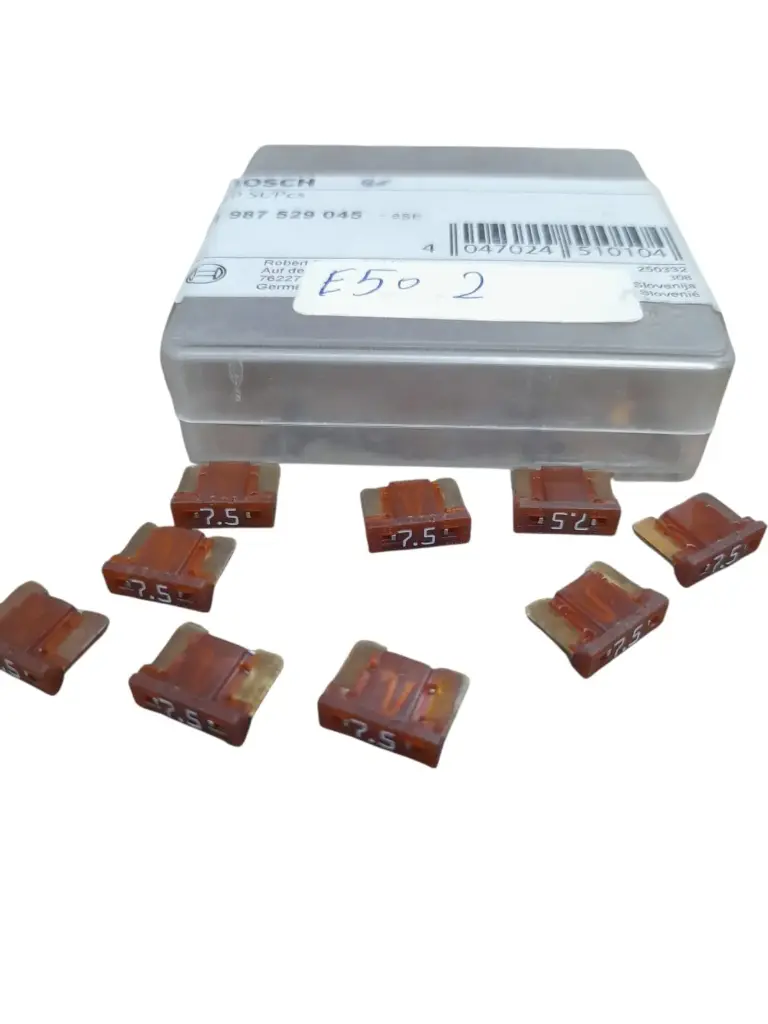 [E502] Fuse 58V 7.5A[Bosch](Bajaj Re4s)(9045) 1987529045