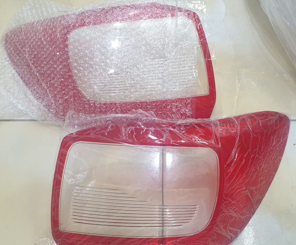 [AC142] Car Lanterns Rear Renault Logan 2017