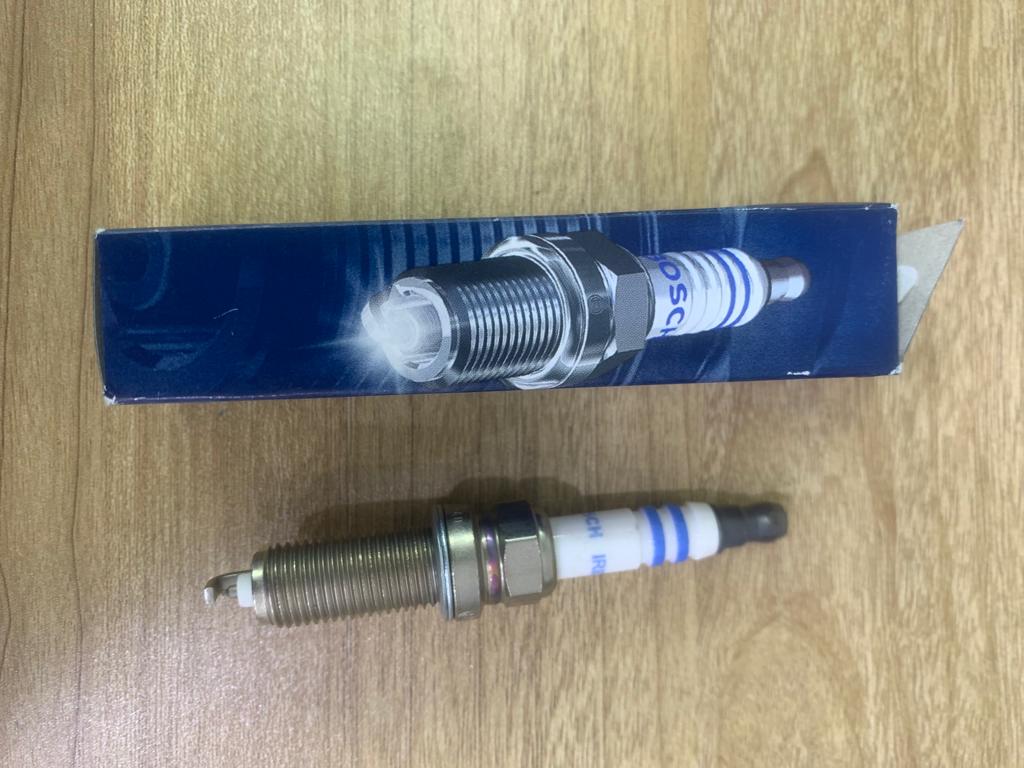Spark Plug Nissan Sunny N17 Iridium [Bosch] (Made in Germany) (0242129522) (9751) //