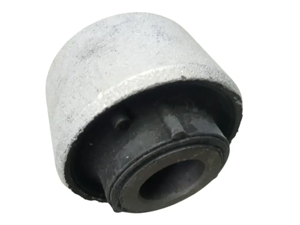 [S452] جلبة مقص امامى ش/ى داخلى ميجان 3/فلوانس 3/سينيك 3 [Rod Runner] (BC-SB 743 ) تركى