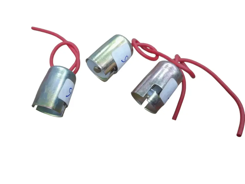 قاعدة لـ لمبه 2 شوكه (صنع في الهند)