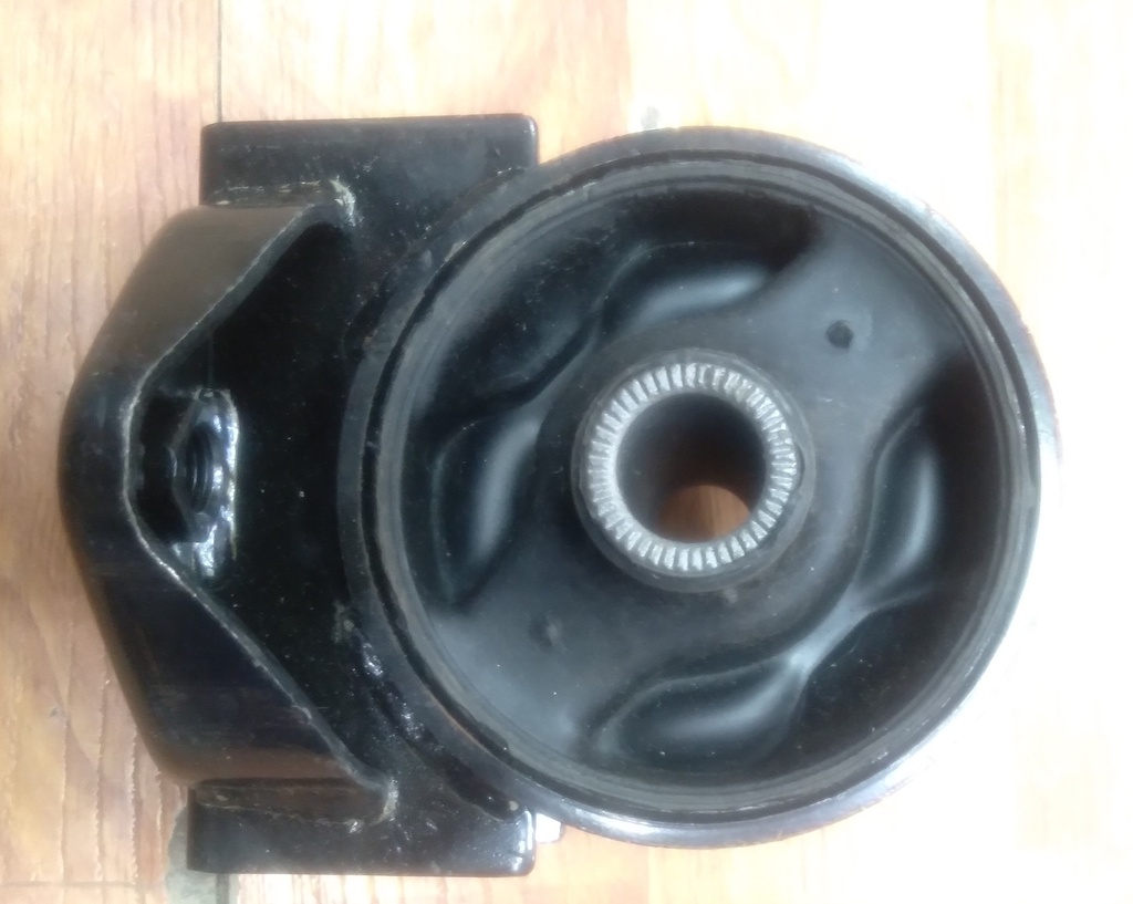 Engine Bracket Front Hyundai Matrix [JY] (Made in Korea) (21910-17000) //