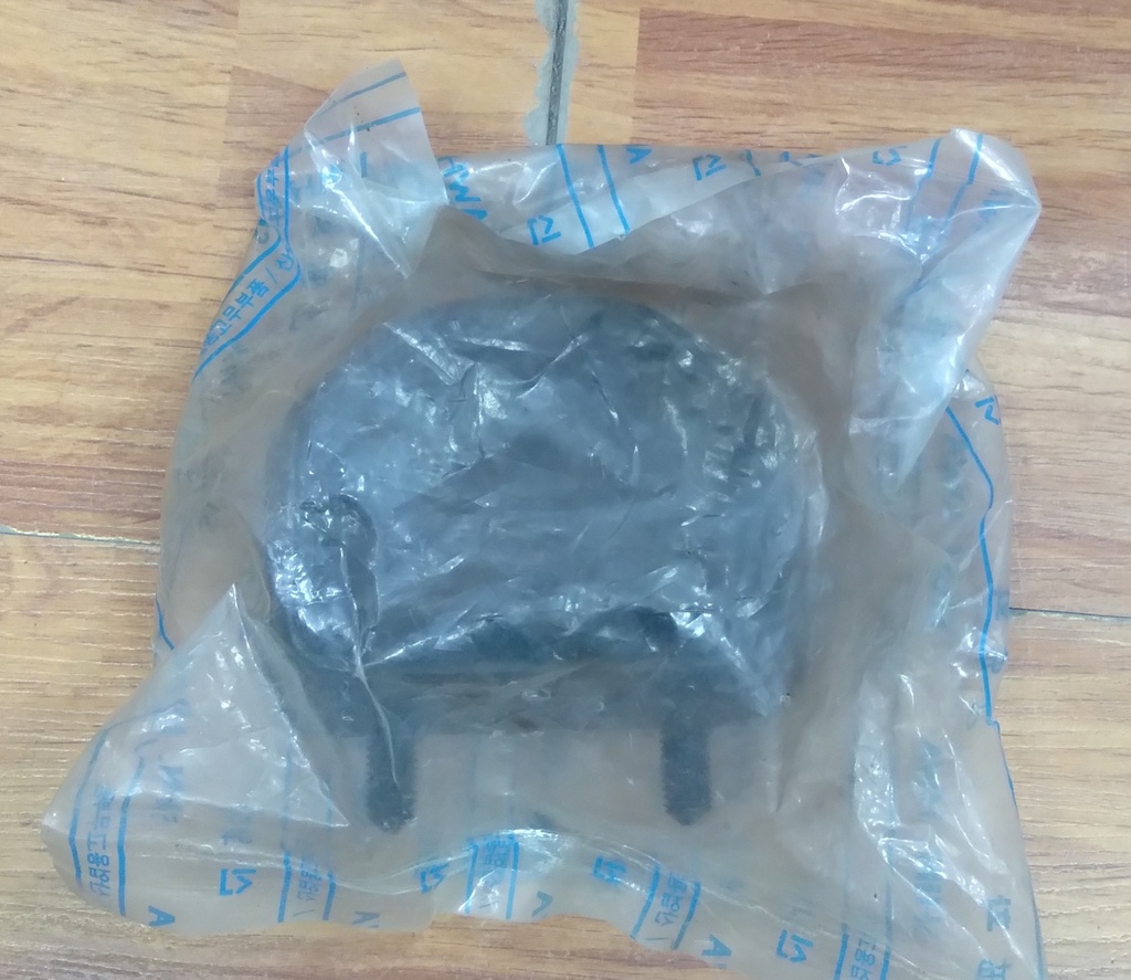 Engine Bracket Right 2 Bolt Daewoo Lanos [JY] (Made in Korea) (9025-0348) //