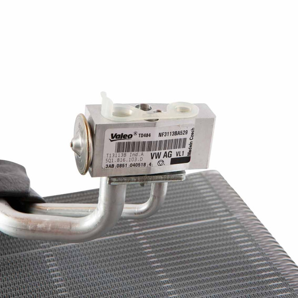 Evaporator with expansion valve for Octavia A7