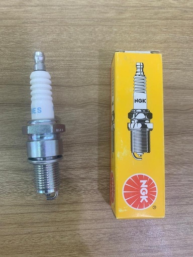 [SP082] Spark Plug size 21 Electronic [NGK] (Made in Japan) (BPR6ES) (4008) / (BPR8ES) (3923)